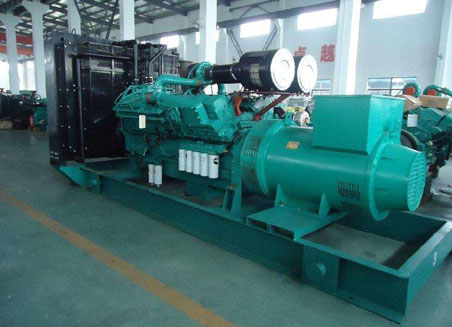 杂多800kw康明斯柴油发电机组